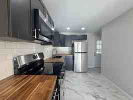 featured image of 1613 Garland Pl