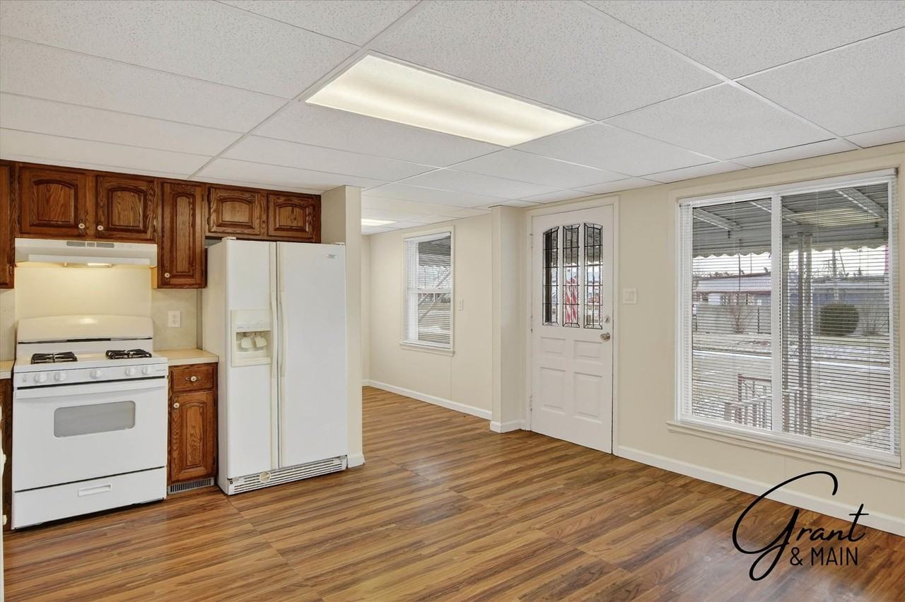 18531 Tranquil St - Photo 6 of 31