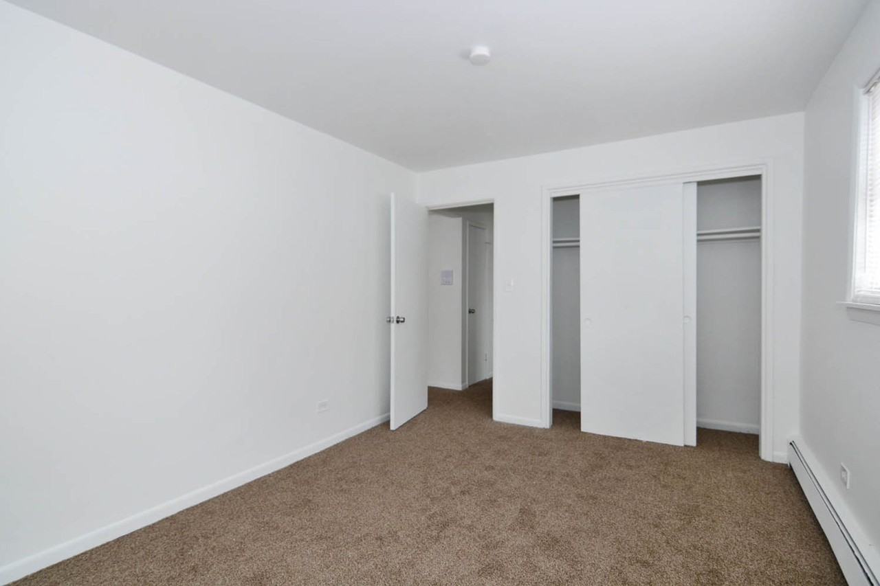 14122 S School St Riverdale, IL 60827 - Photo 6 of 14