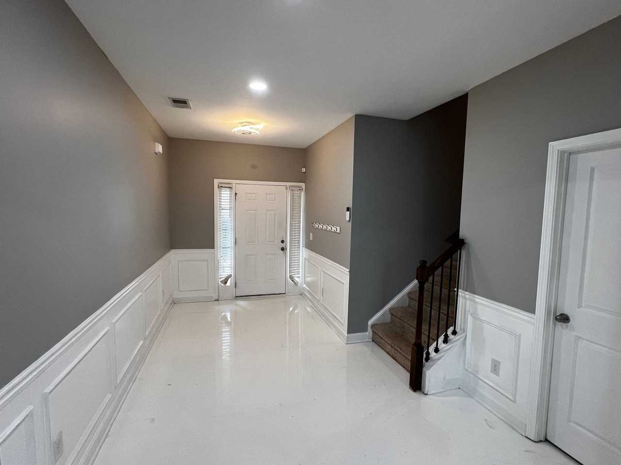 128 Worthing Ln - Photo 2 of 11