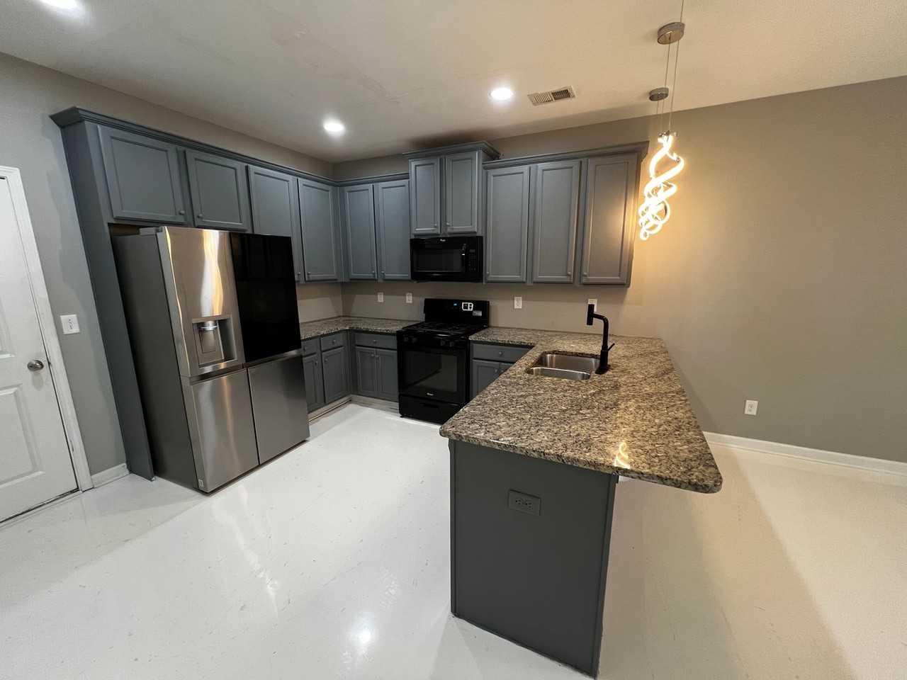 128 Worthing Ln - Photo 5 of 11