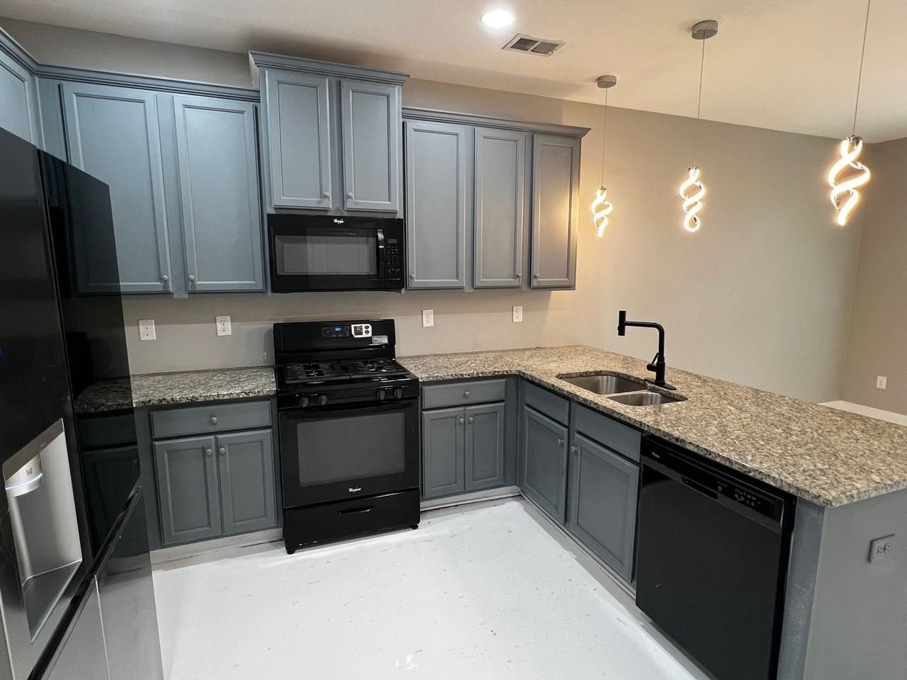 128 Worthing Ln - Photo 6 of 11