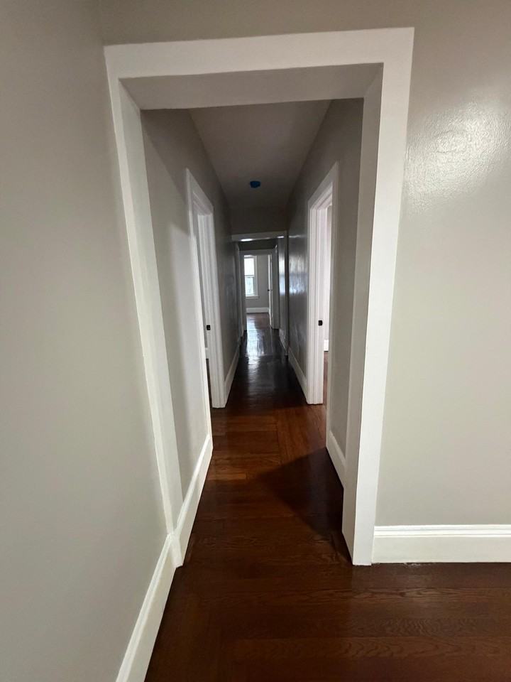 259 W Hazel St #1 - Photo 2 of 10