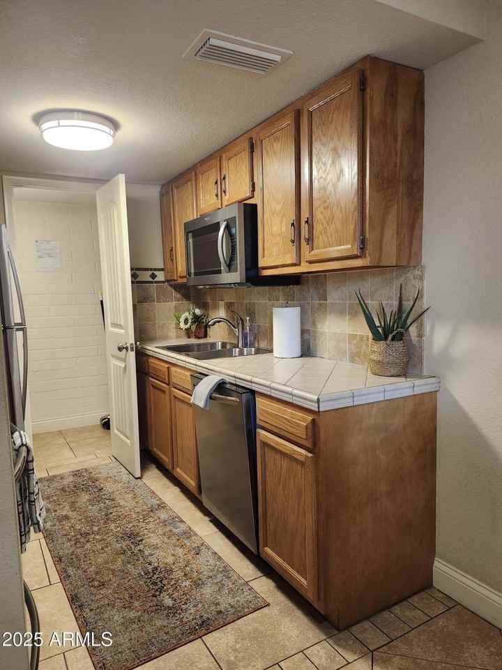 4205 N 81st St - Photo 2 of 10