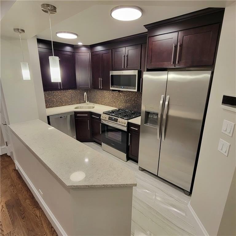 3005 Avenue M #1R - Photo 3 of 18