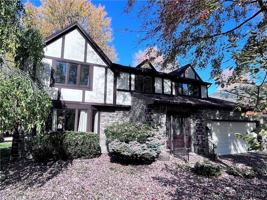 featured image of 306 Randwood Dr