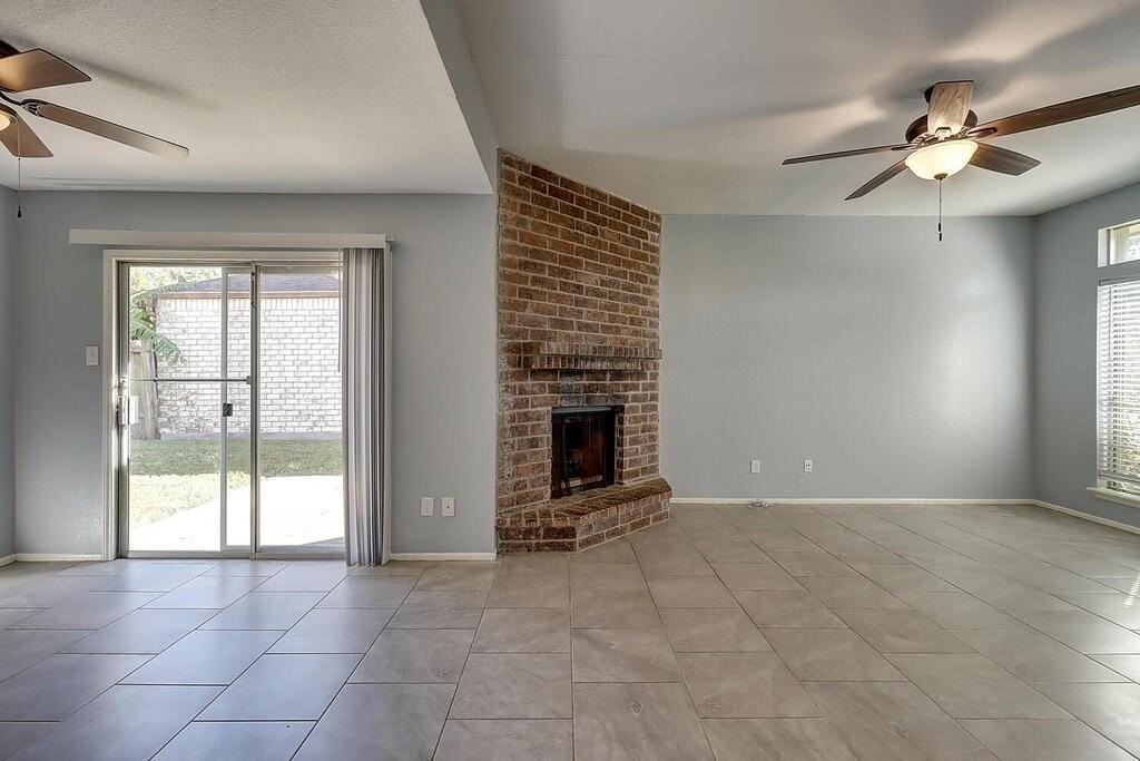 5310 Gateridge Dr - Photo 5 of 38