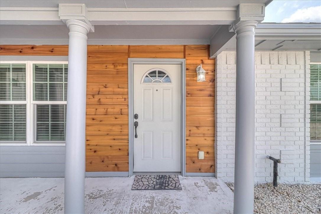 15222 Cruiser St Unit B #B - Photo 2 of 40