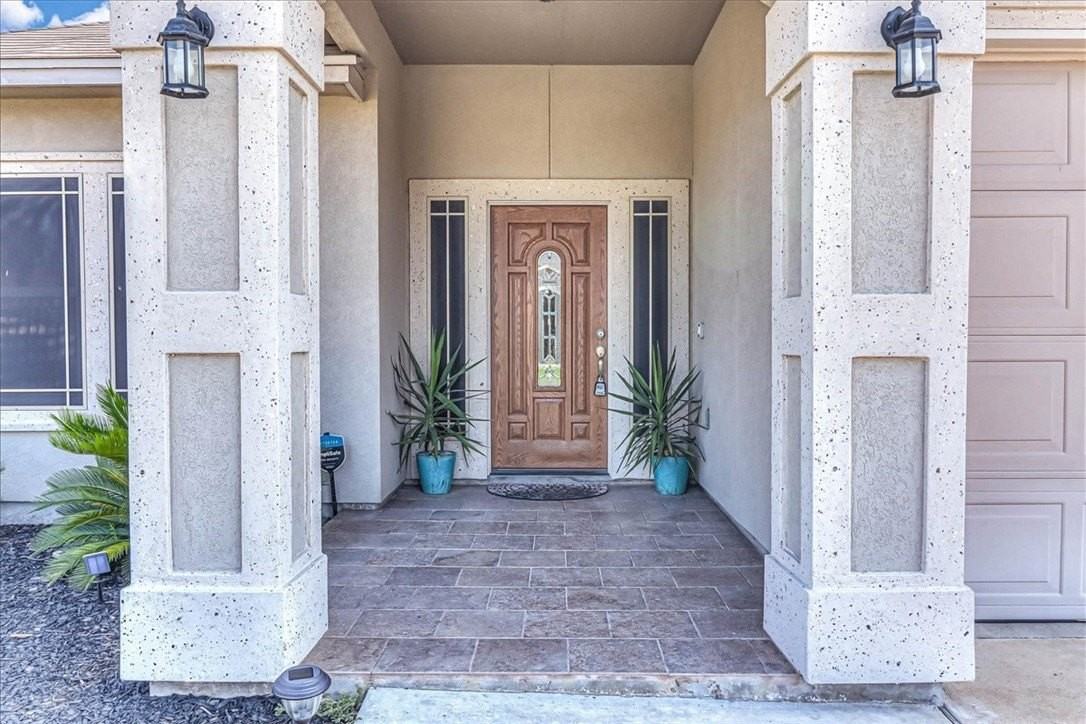 7642 Granite Dr - Photo 2 of 35