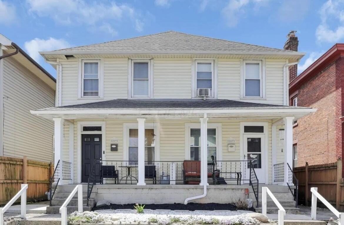 287 E Woodrow Ave - Photo 2 of 17