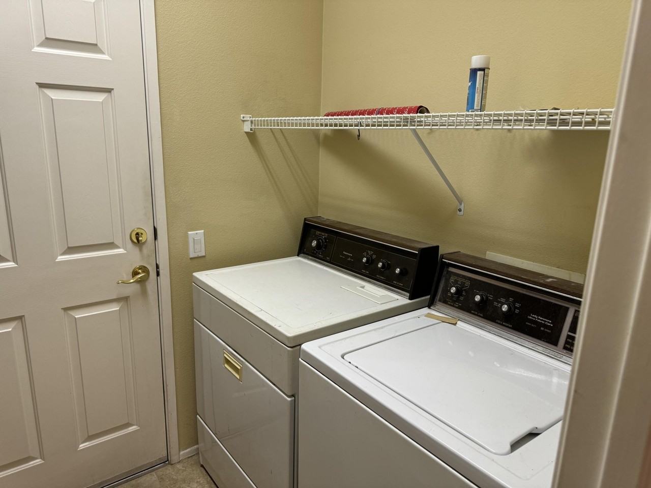 78464 Glastonbury Way - Photo 4 of 9