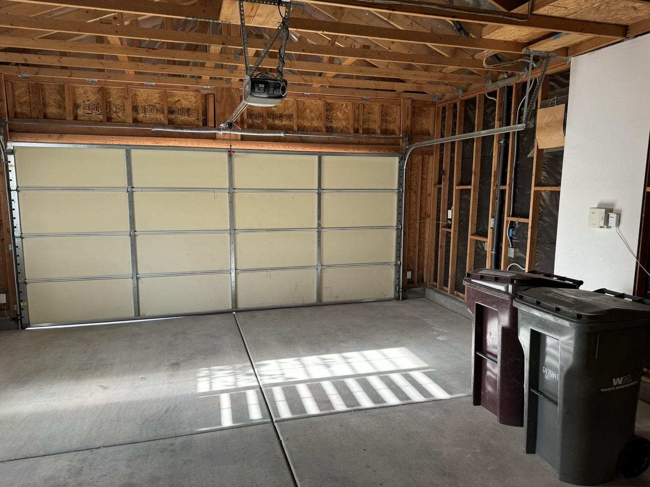 78464 Glastonbury Way - Photo 5 of 9