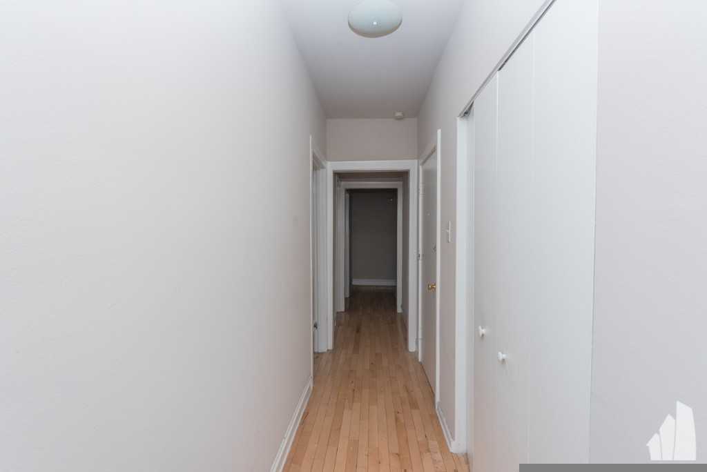 5662 N Ridge Ave #62-2B - Photo 5 of 12