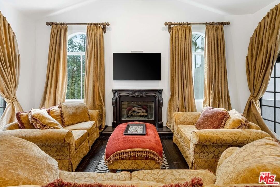 3030 Passmore Dr - Photo 5 of 22