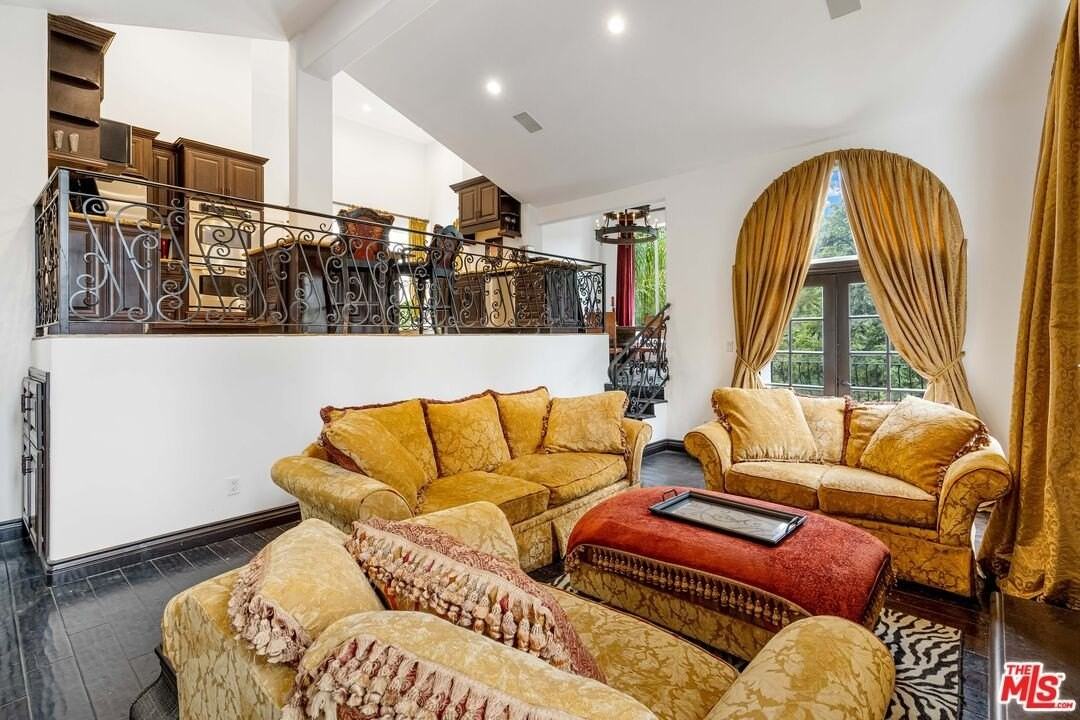 3030 Passmore Dr - Photo 6 of 22