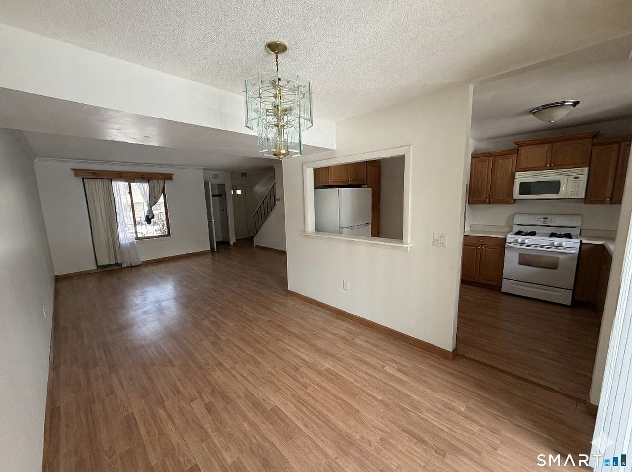 155 Cottonwood Rd #155 - Photo 5 of 14