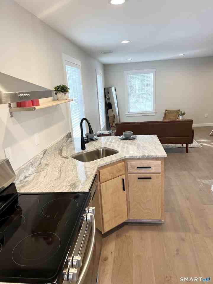 179 Butternut St #6 - Photo 3 of 34