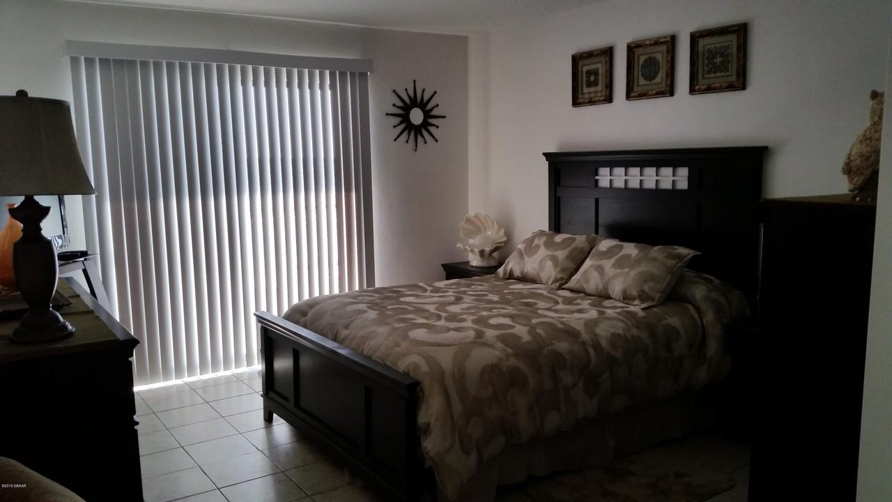 2700 Ocean Shore Blvd Apt 512 #512 - Photo 4 of 12