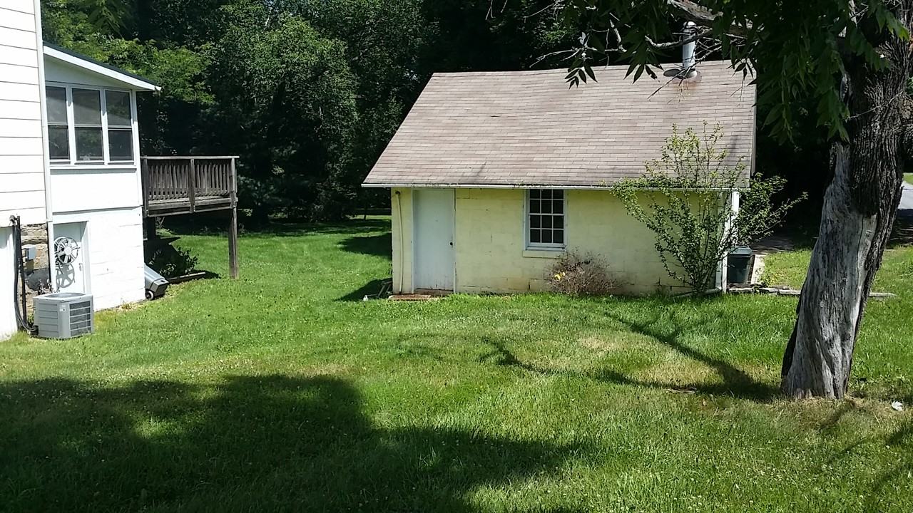 6 West Colonial Highway - Photo 2 of 7