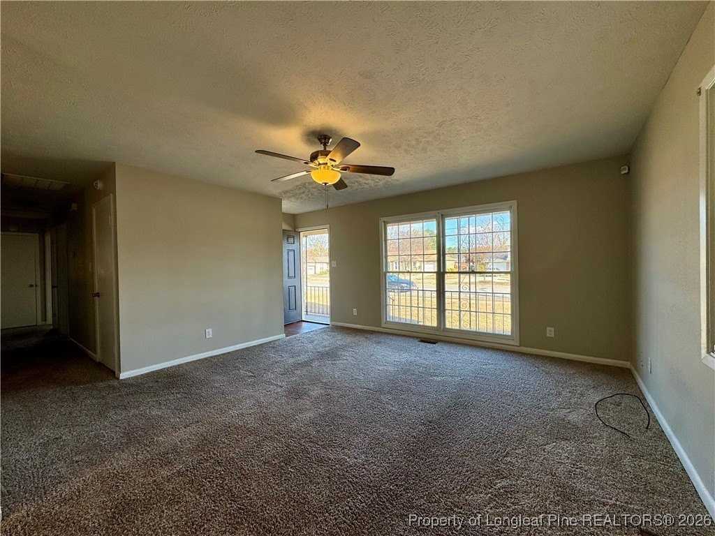 622 Glensford Dr - Photo 4 of 22