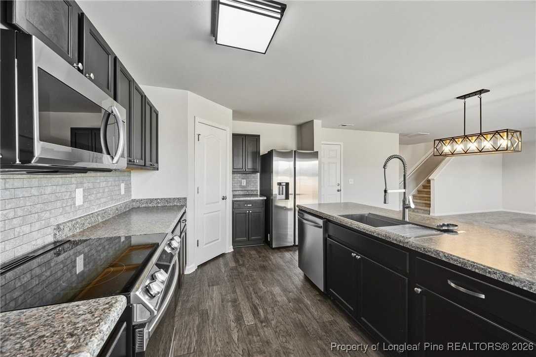 34 Merlin Ct - Photo 5 of 40