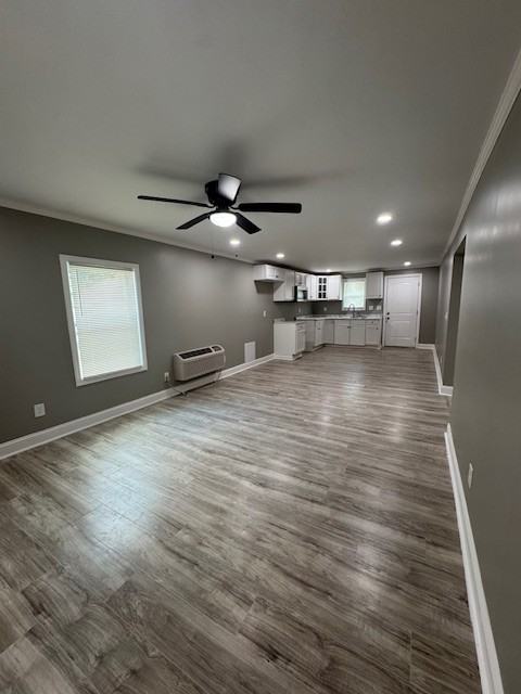 513 E Pennsylvania Ave #1 - Photo 3 of 27