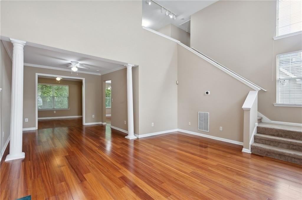 1800 Millstone Ct - Photo 2 of 27