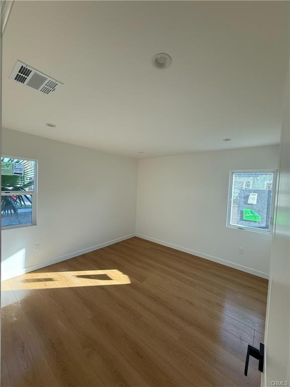 2215 N Brighton St - Photo 3 of 8