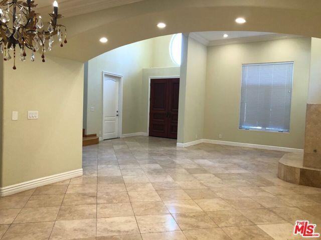 11540 Blix St - Photo 7 of 8