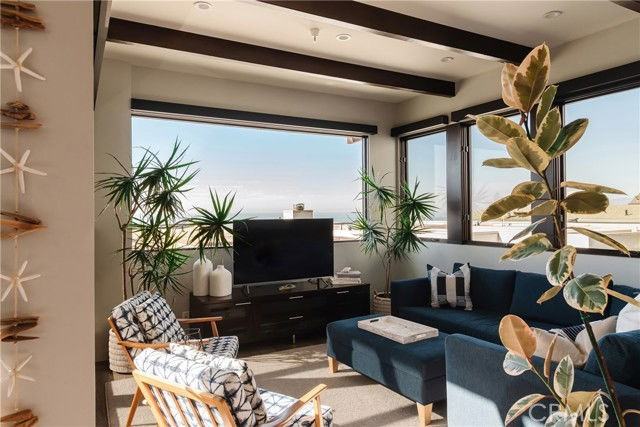 105 Bayview Dr - Photo 4 of 7