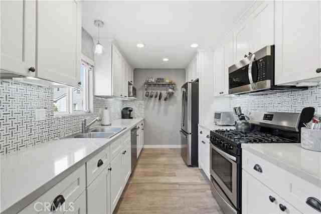 116 5th Pl - Photo 6 of 7