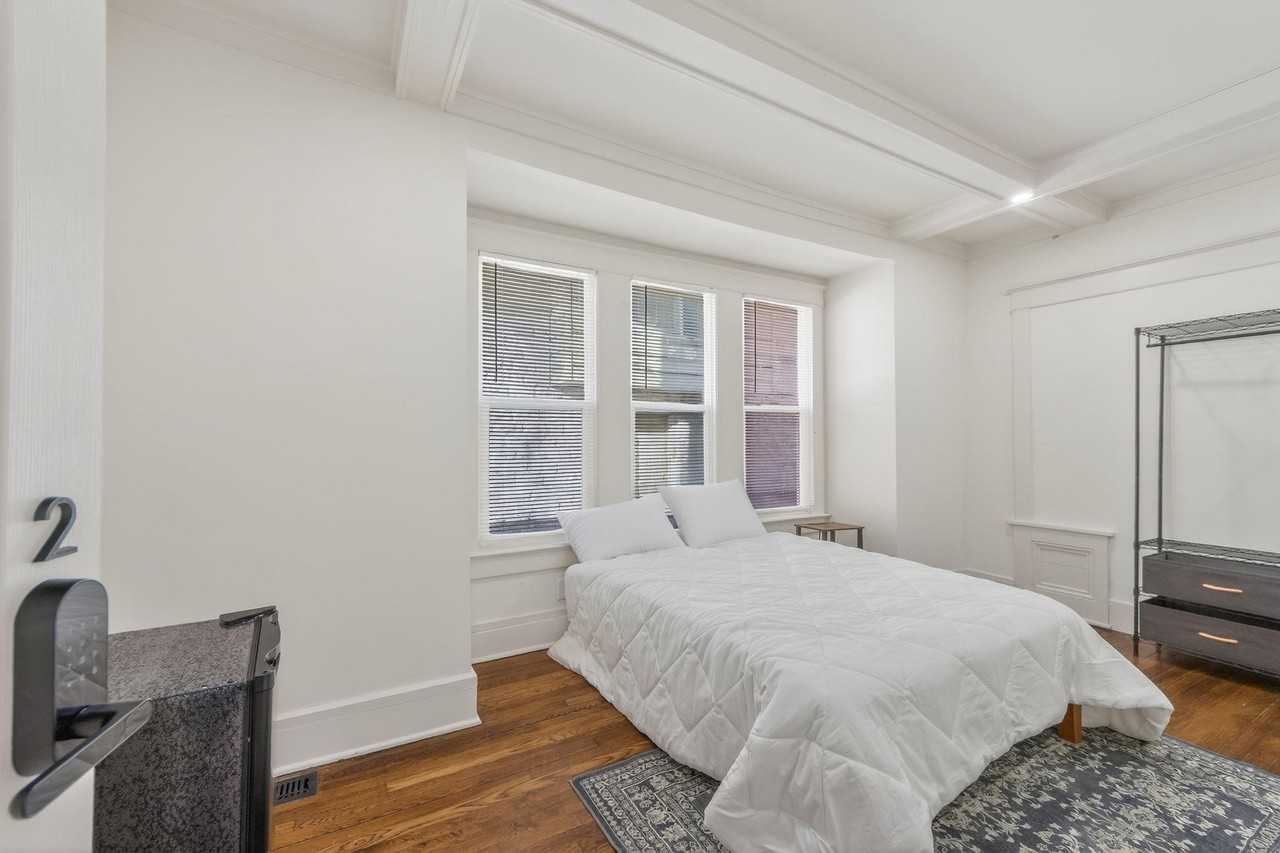 E 28th St - Photo 7 of 15
