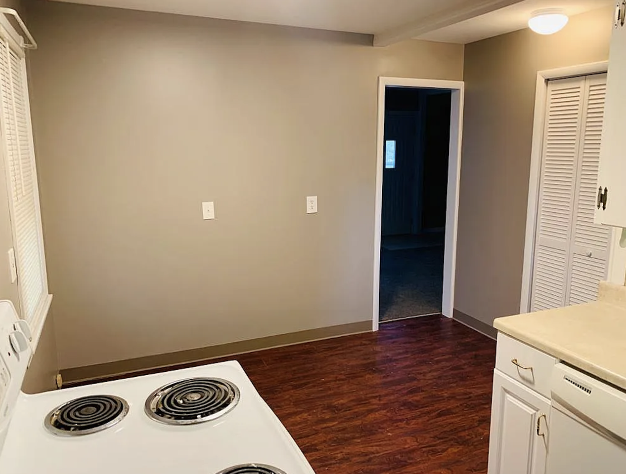 23292 Williams Ave #1 - Photo 5 of 16