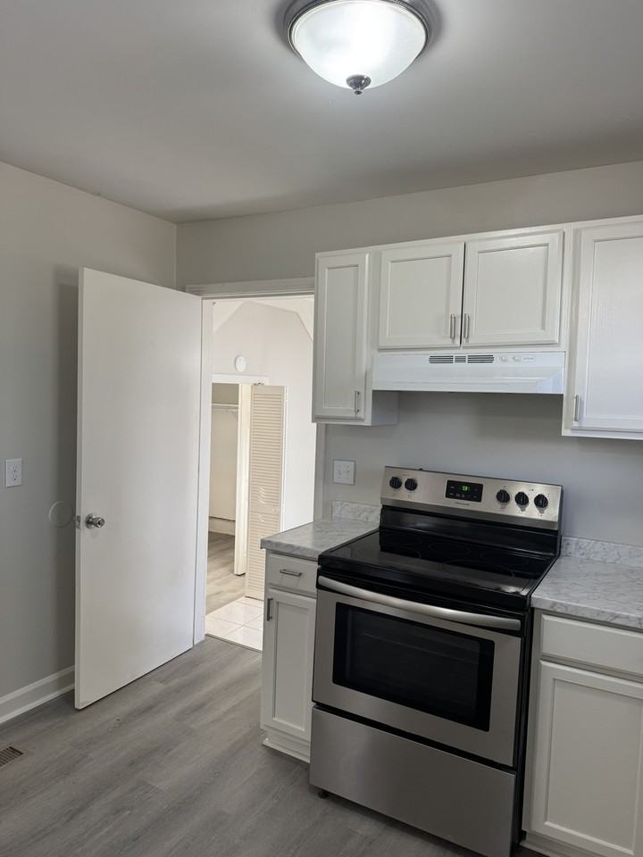 1108 Bell Grimes Ln #1 - Photo 2 of 18