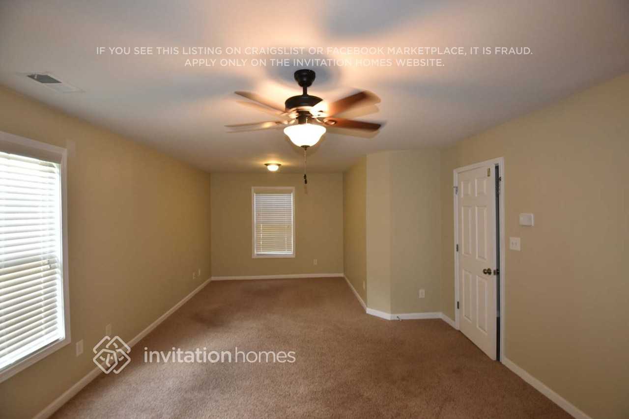 1950 Ripple Creek Ct Sw - Photo 4 of 8