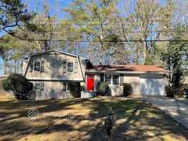 featured image of 6625 Hidden Brook Trl