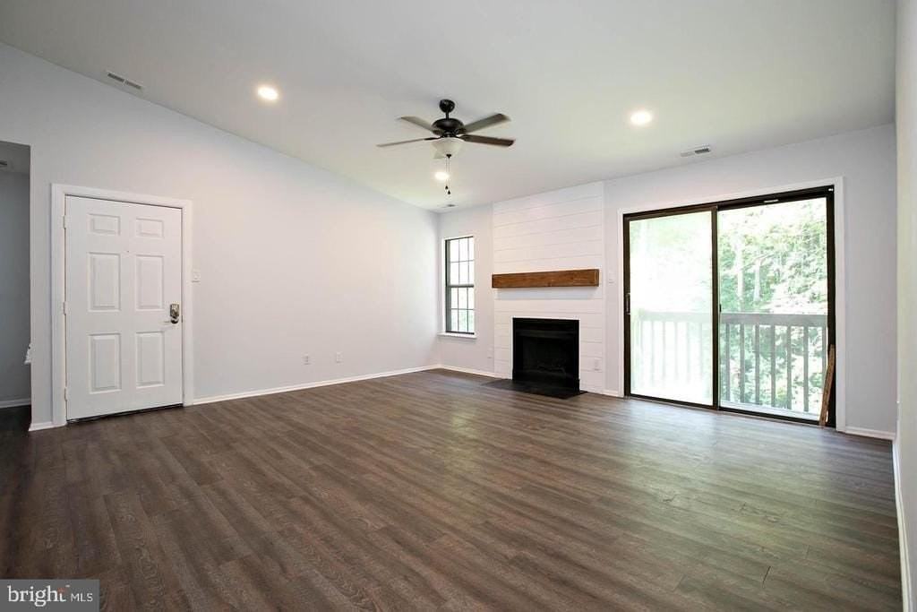 428 Durham Ct - Photo 5 of 22