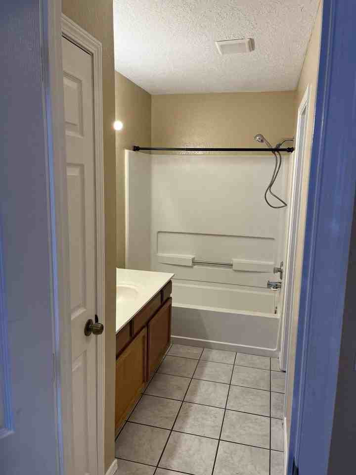 7708 Amy Marie Ct Nw - Photo 6 of 8