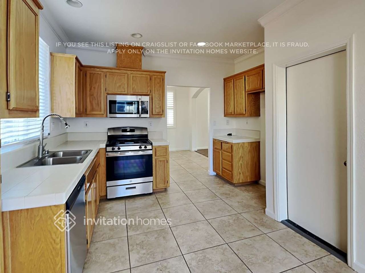 3521 Tidewater Pl - Photo 7 of 22