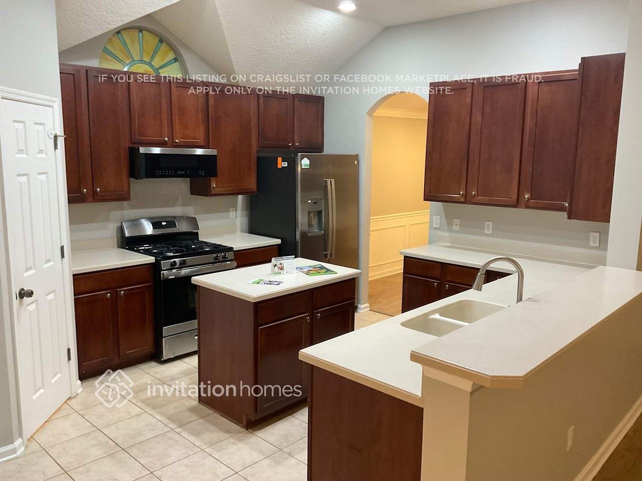 610 Hannah Park Ln - Photo 6 of 28