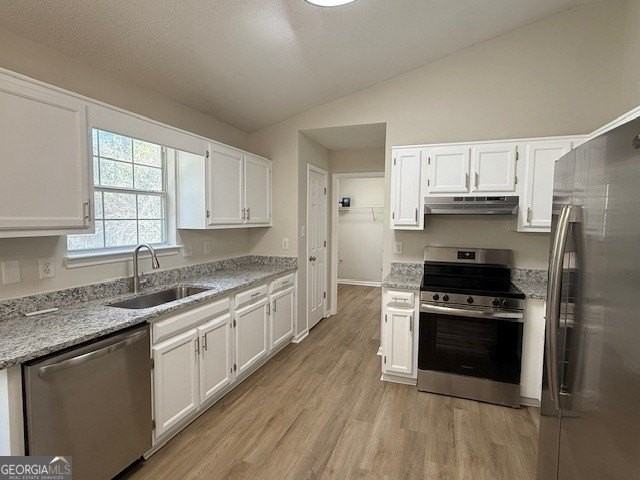 273 Village Dr - Photo 3 of 16