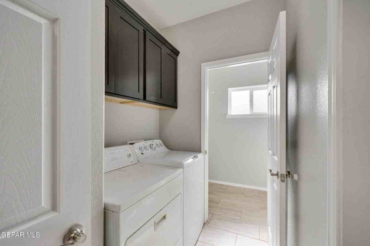 233 Atlantic Rd Apt A #A - Photo 7 of 12