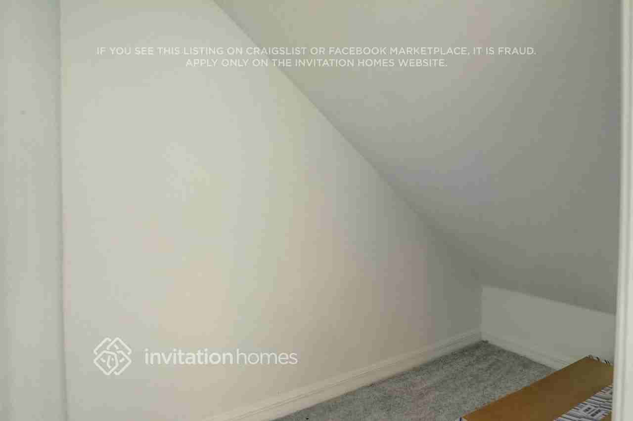 2065 E Landings Way - Photo 7 of 30