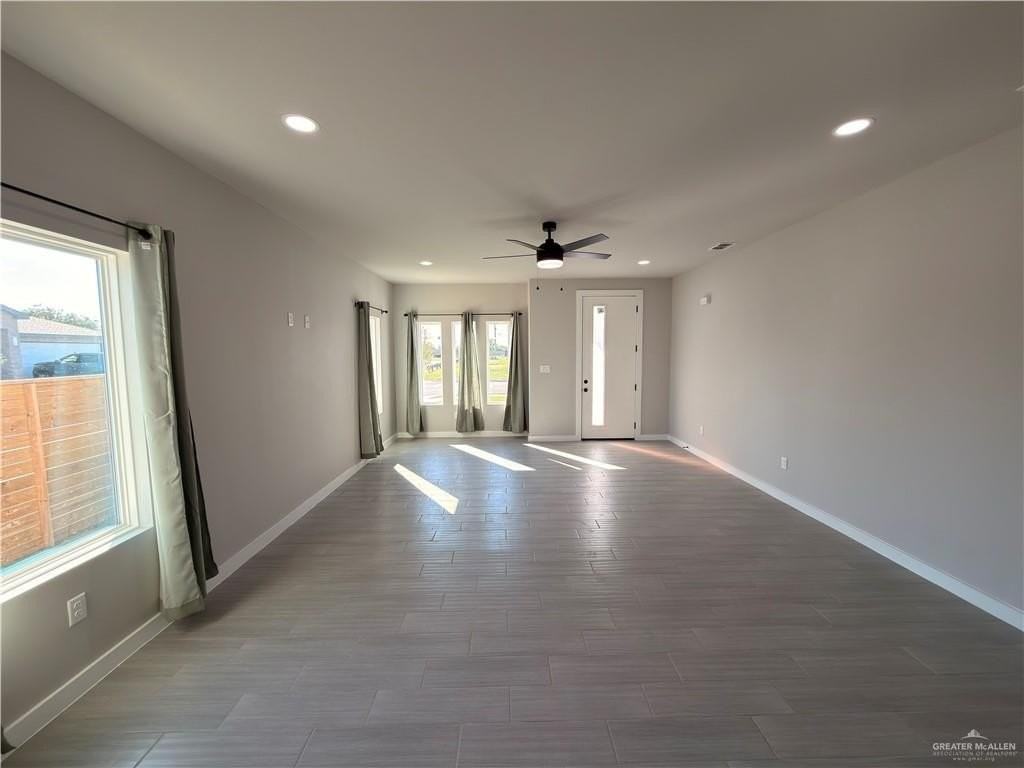 3513 E Barkley St - Photo 3 of 19