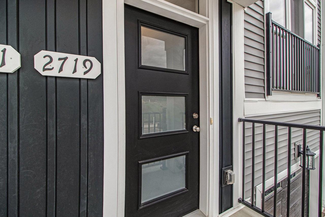 2719 Bristol Ridge Dr - Photo 4 of 30