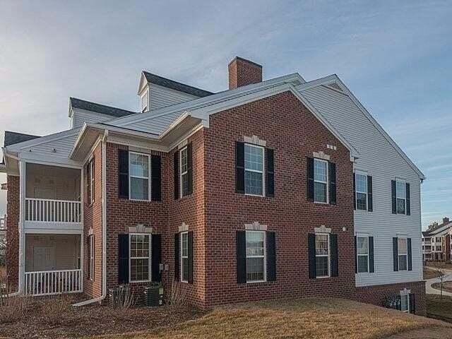 1045 E Summerfield Glen Cir Unit 56 #56 - Photo 2 of 16