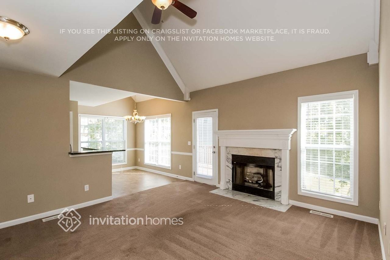 1169 Cumberland Creek Way Sw - Photo 3 of 13