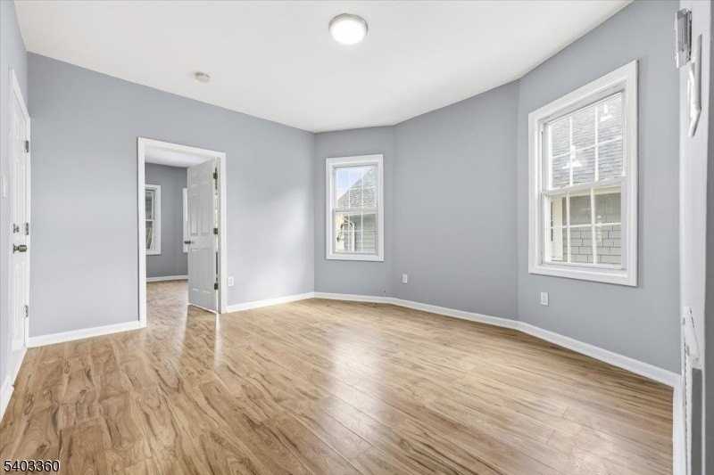 76 Riggs Pl #2 - Photo 7 of 24