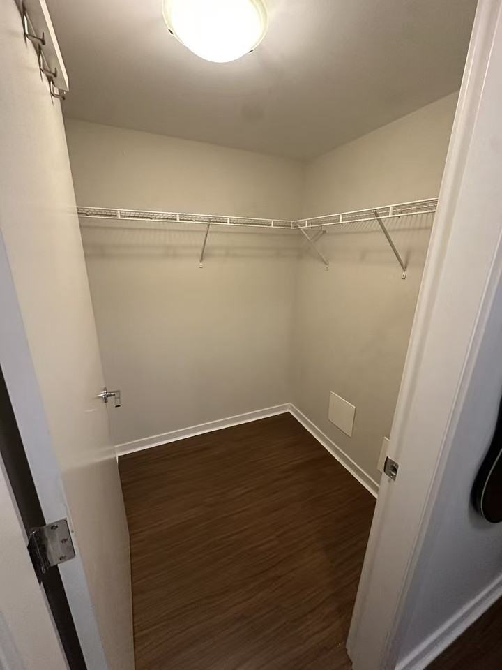 689 Abbott Street #805 - Photo 7 of 20