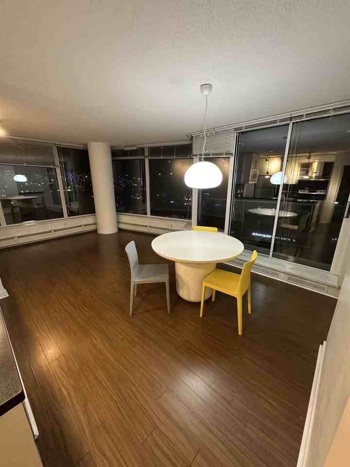 689 Abbott Street #805 - Photo 3 of 20